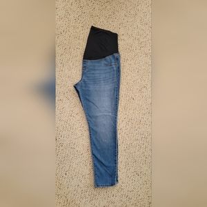 Maternity jeans size 14